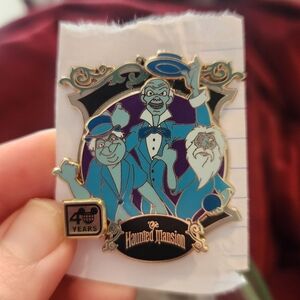 Disney Haunted Mansion 40th Anniversary Blue & Purple Hitchhiking Ghosts Pin